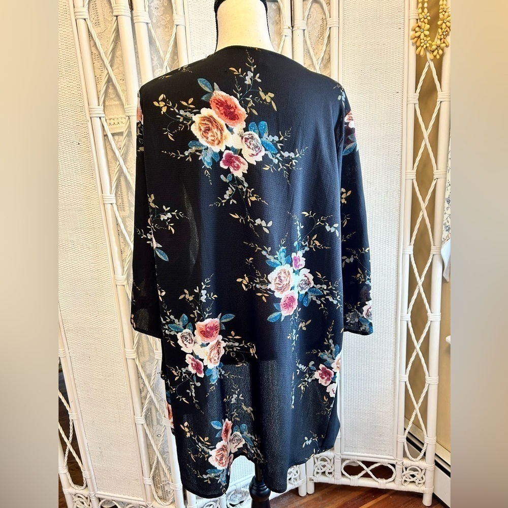 Abollria Kimono Floral Dark Blue and Pink Open Front Blouse size Large - Picture 6 of 16